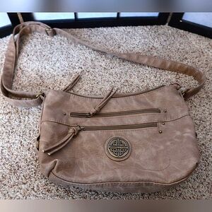 Stone Mountain Elegant Tan Shoulder Bag